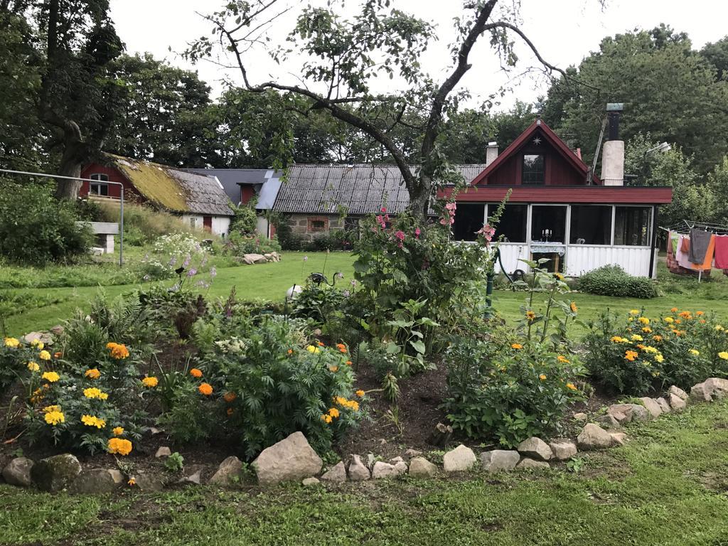 Farm Stay Happy Dogs Ranch Veberod Екстер'єр фото