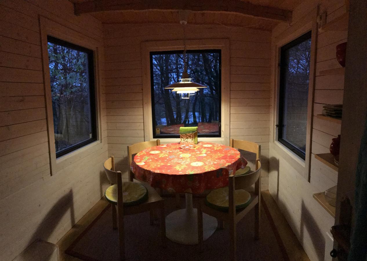 Farm Stay Happy Dogs Ranch Veberod Екстер'єр фото